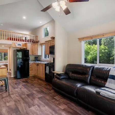 New Tiny Home Steps Away From Mt. Rainier Ashford Exterior photo