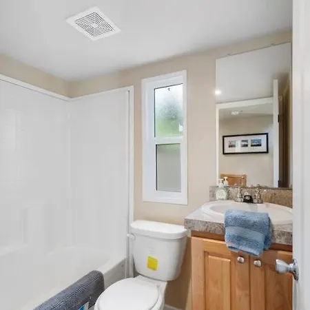 New Tiny Home Steps Away From Mt. Rainier Ashford Exterior photo